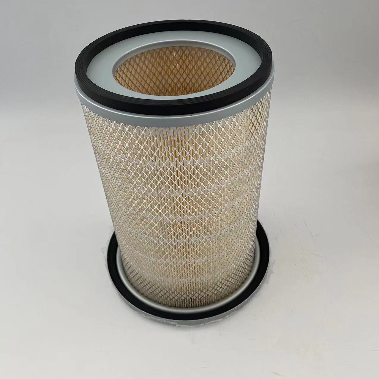 Vzduchový filter ME033717/153239A1/3I1427/8944302500/94430250 pre mitsubishi