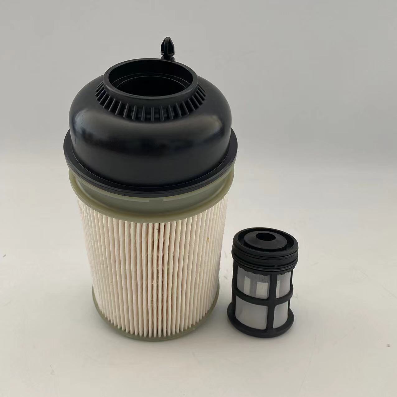 Palivový filter L5104F/P551063/A4720900451/A4720900461 pre mercedes benz